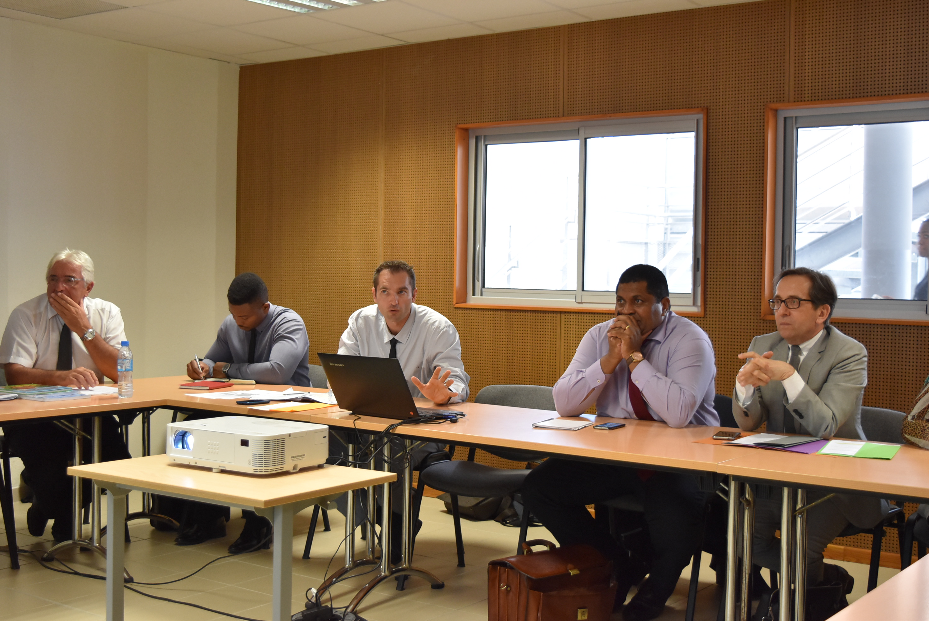 Séance de travail avec Monsieur le Recteur