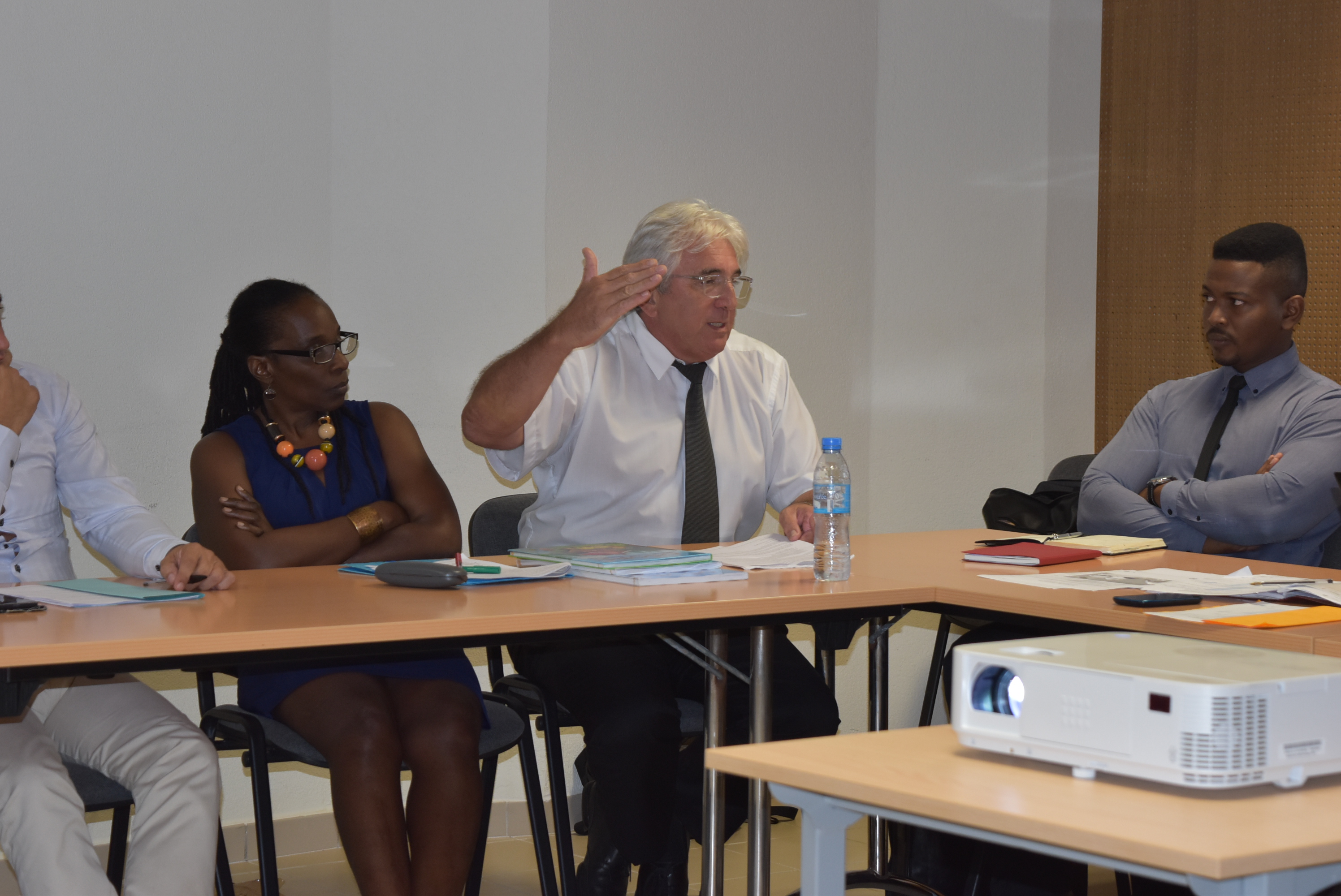 Séance de travail avec Monsieur le Recteur