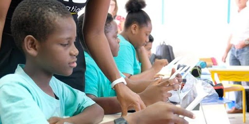 Enseigner le français à Saint-Martin