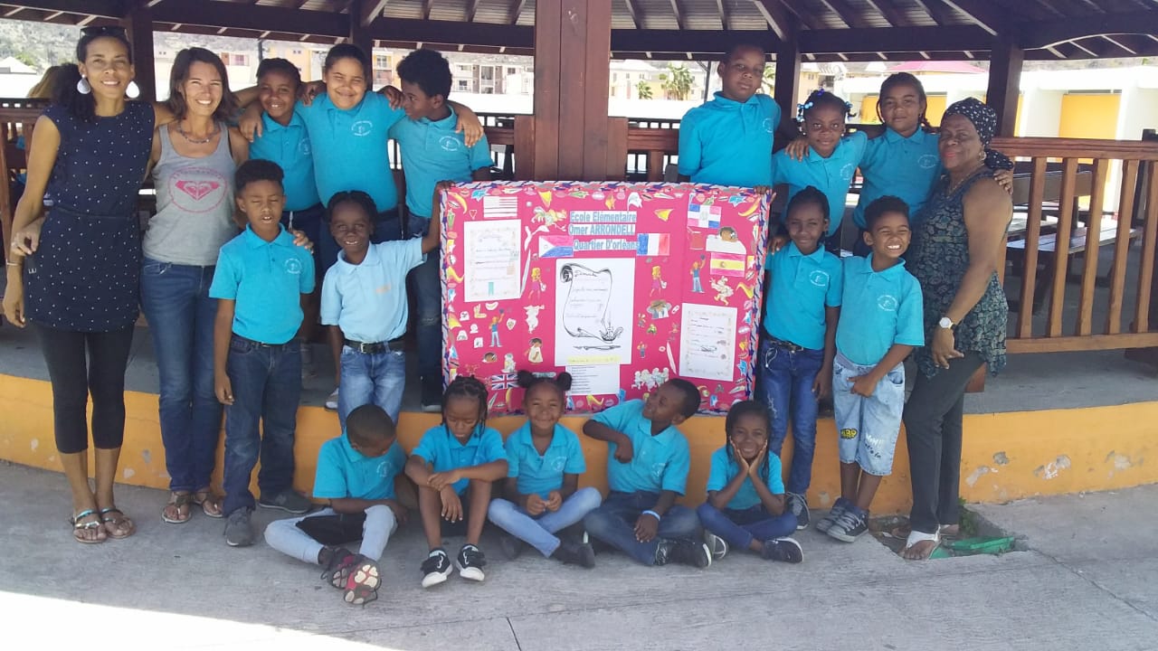 Les élèves de CP de Omer Arrondell et leurs enseigantes