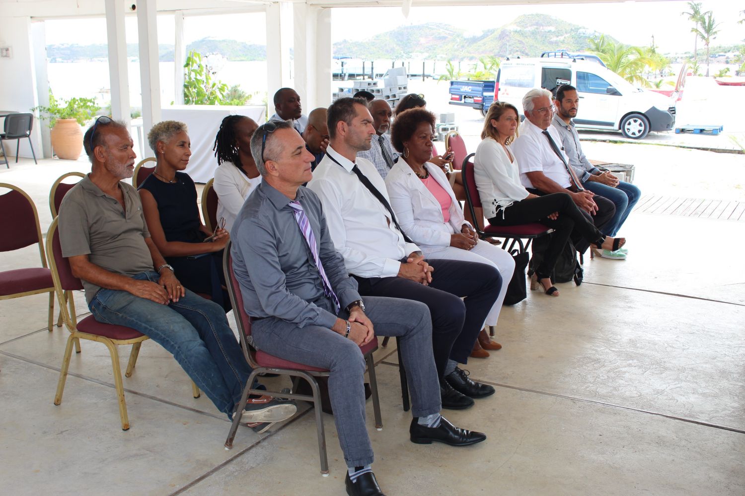 L'association SXM festival achète du matériel sportif pour les enfants de Saint-Martin