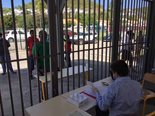 Distribution du matériel numérique au lycée professionnel 