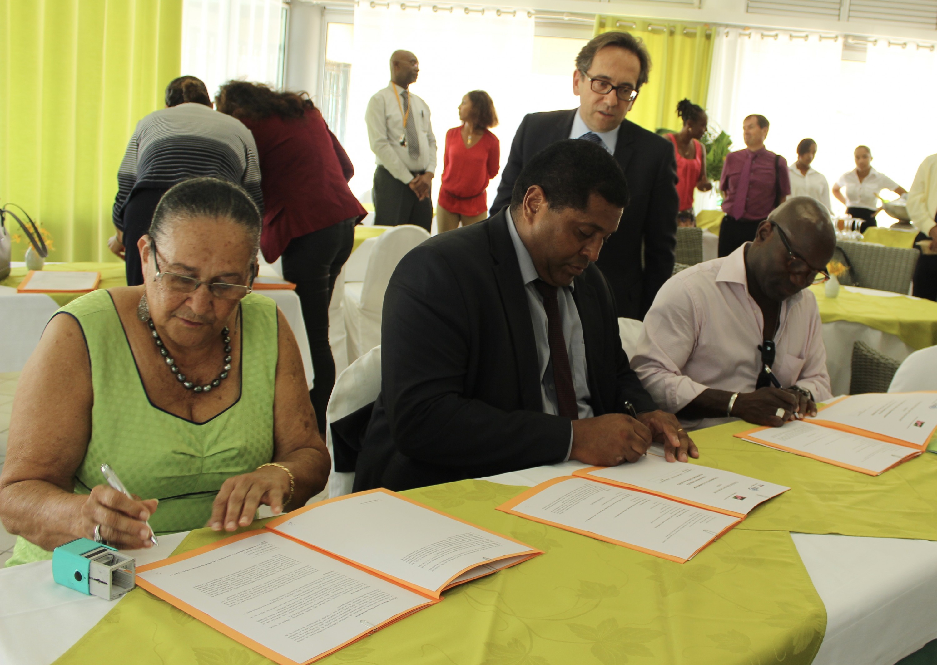 Signature de conventions le 20 décembre 2016