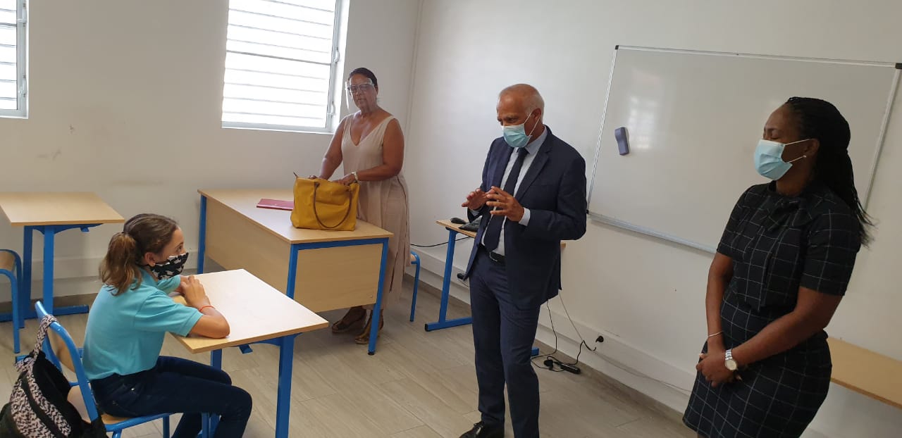 Au collège Soualiga avec le recteur et la 1ère vice-présidente de la COM de Saint-Martin 