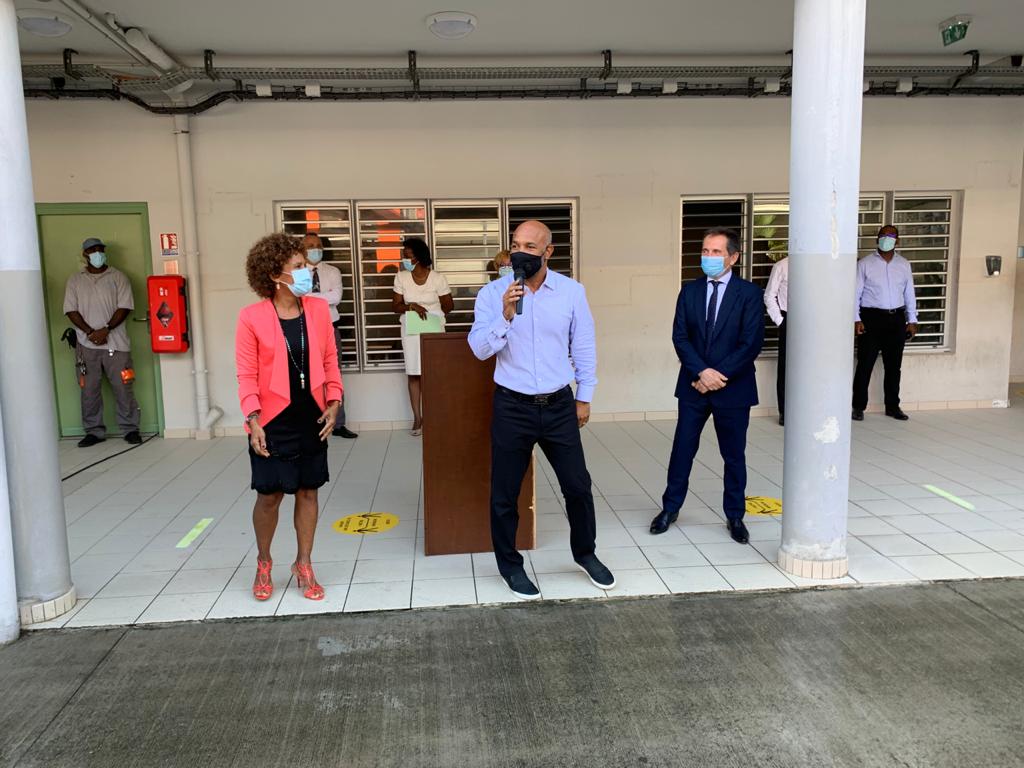 Le président de la COM de Saint-Martin s'adresse aux lycéens 