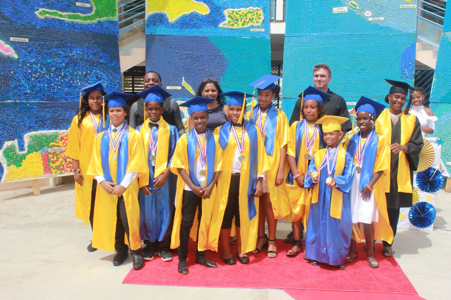 Les 3 premiers prix des 3 CM2