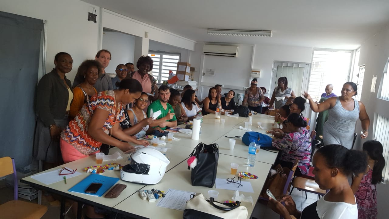 Réunion de rentrée avec les parents au collège Mont des Accords