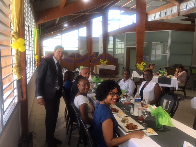 Déjeuner de travail au LP des îles du Nord